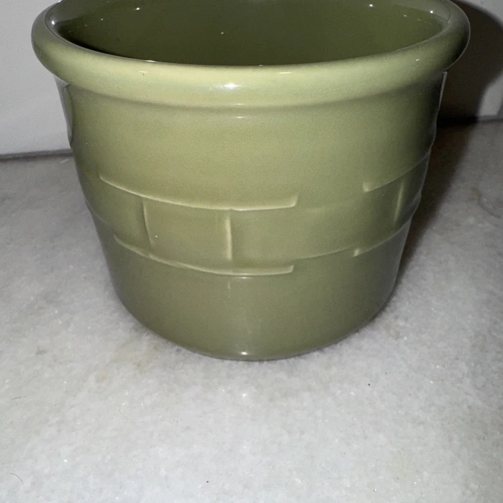 Longaberger Crock Woven Traditions Pottery Sage Green 3.5 Inches Tall USA GW992